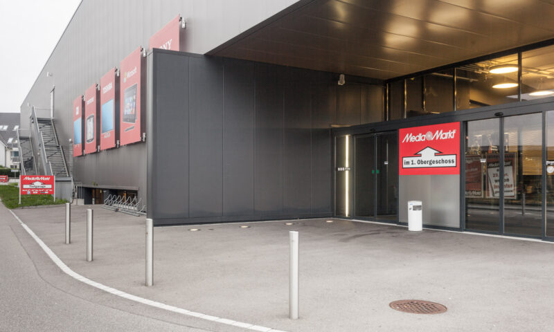 Geschäftshaus Saturn